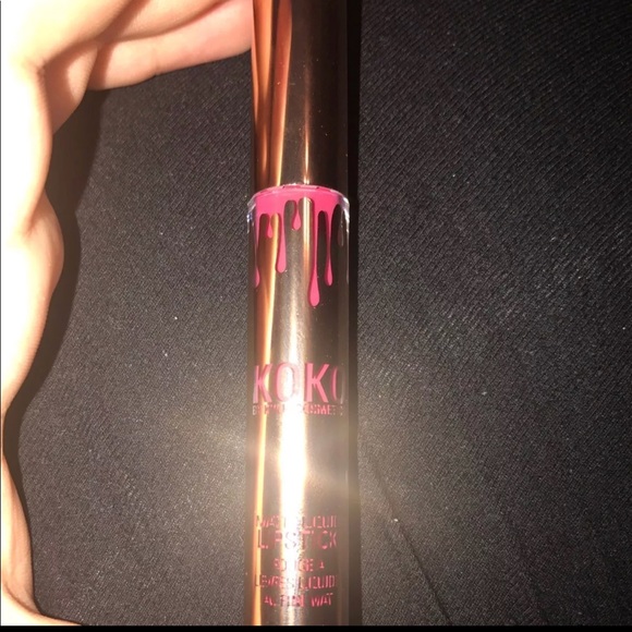 Kylie Cosmetics x Khloe K Liquid Lip Okurrr - Picture 1 of 3